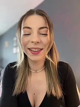 Mia Ethan online show from 24, 5, 2026