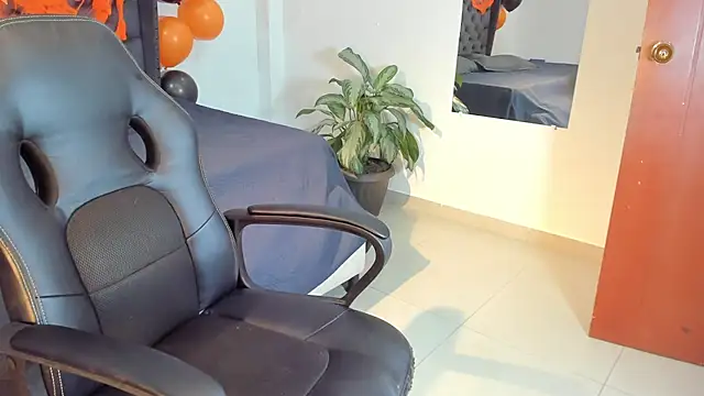 Snapshot of _maria_foxx_ chatting on 15, 10, 2025 maria foxx online show from 15, 10, 2025