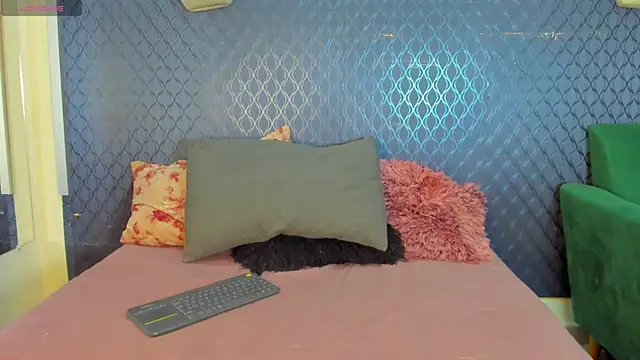 Snapshot of _maria_foxx_ chatting on 20, 11, 2025 maria foxx online show from 20, 11, 2025