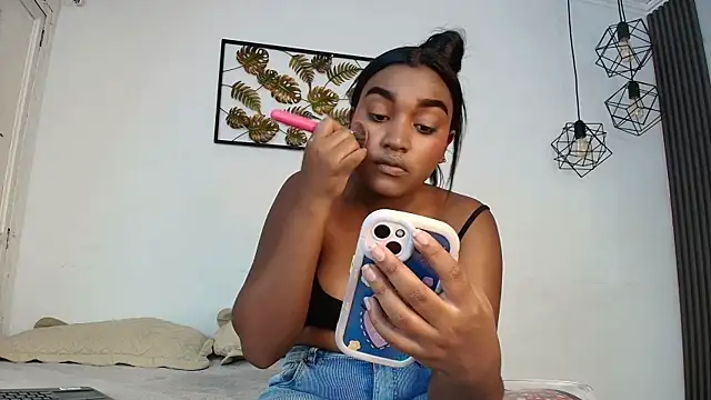 Snapshot of kayna_gomez chatting on 12, 2, 2025 kayna gomez online show from 12, 2, 2025