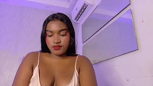 Snapshot of kayna_gomez chatting on 7, 10, 2025 kayna gomez online show from 7, 10, 2025