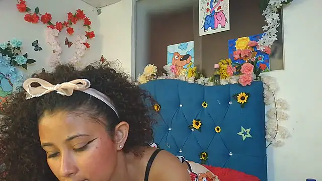 Snapshot of Milkdulce1 chatting on 14, 7, 2026 Milkdulce1 online show from 14, 7, 2026