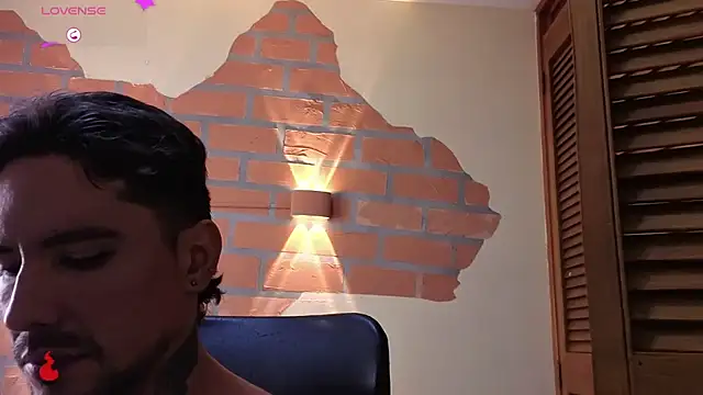 Dylanstonne online show from 2, 12, 2025