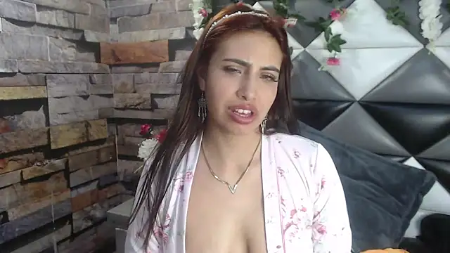 Snapshot of Tammy_Blackk chatting on 5, 2, 2025 Tammy Blackk online show from 5, 2, 2025