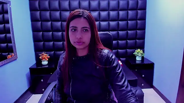 Snapshot of Tammy_Blackk chatting on 10, 9, 2025 Tammy Blackk online show from 10, 9, 2025