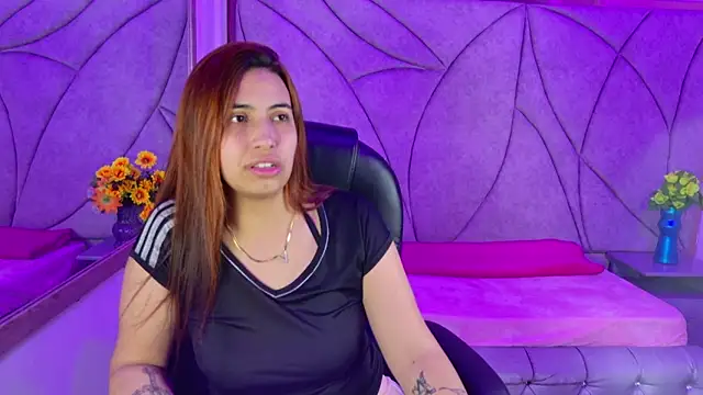 Snapshot of Tammy_Blackk chatting on 28, 10, 2025 Tammy Blackk online show from 28, 10, 2025