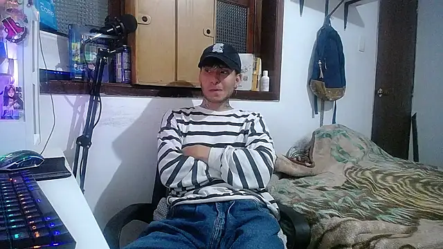 Snapshot of esjrobles chatting on 13, 2, 2025 esjrobles online show from 13, 2, 2025
