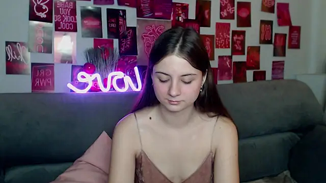 MilanaRoza online show from 15, 11, 2025