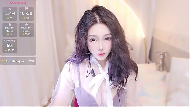 Snapshot of xiaoxiaoguaibao chatting on 14, 12, 2024 xiaoxiaoguaibao online show from 14, 12, 2024