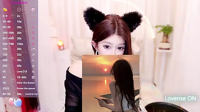 Snapshot of xiaoxiaoguaibao chatting on 13, 3, 2025 xiaoxiaoguaibao online show from 13, 3, 2025