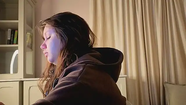 Snapshot of Alisia_Mars chatting on 11, 2, 2026 Alisia Mars online show from 11, 2, 2026