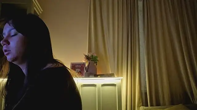 Snapshot of Alisia_Mars chatting on 18, 2, 2026 Alisia Mars online show from 18, 2, 2026