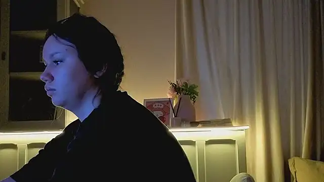 Snapshot of Alisia_Mars chatting on 19, 2, 2026 Alisia Mars online show from 19, 2, 2026