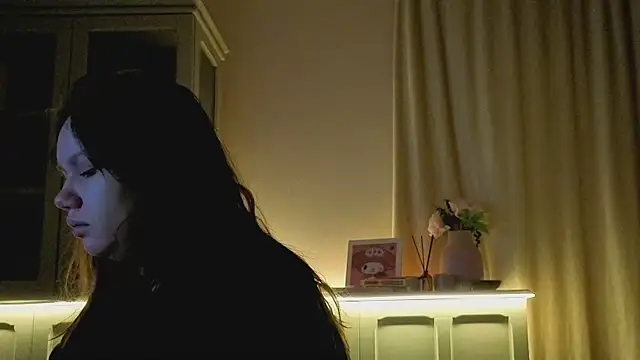 Snapshot of Alisia_Mars chatting on 13, 3, 2026 Alisia Mars online show from 13, 3, 2026