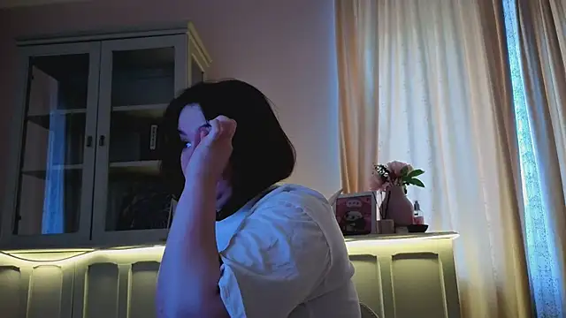 Snapshot of Alisia_Mars chatting on 27, 3, 2026 Alisia Mars online show from 27, 3, 2026