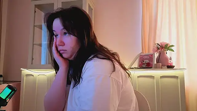 Snapshot of Alisia_Mars chatting on 28, 3, 2026 Alisia Mars online show from 28, 3, 2026