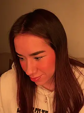 Im Valen Cute online show from 22, 5, 2026
