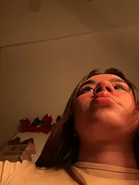 Im Valen Cute online show from 31, 5, 2026