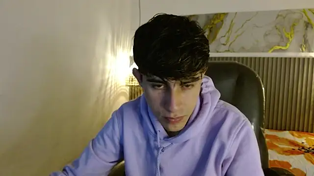 Dyla n18 online show from 14, 12, 2025