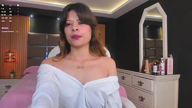 Antonella Torres2 online show from 11, 1, 2025