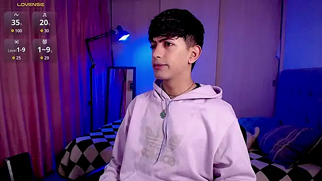 Snapshot of teobowny_ chatting on 21, 1, 2025 teobowny online show from 21, 1, 2025