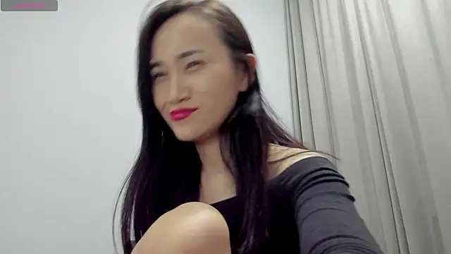 Snapshot of aenie chatting on 1, 1, 2025 aenie online show from 1, 1, 2025