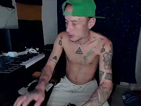 Snapshot of patrik_tattoo_ chatting on 19, 1, 2025 patrik tattoo online show from 19, 1, 2025