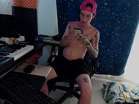 Snapshot of patrik_tattoo_ chatting on 17, 3, 2025 patrik tattoo online show from 17, 3, 2025