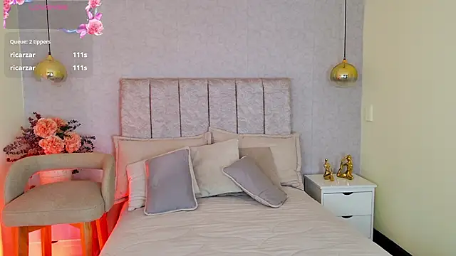 tutu milf online show from 17, 4, 2026