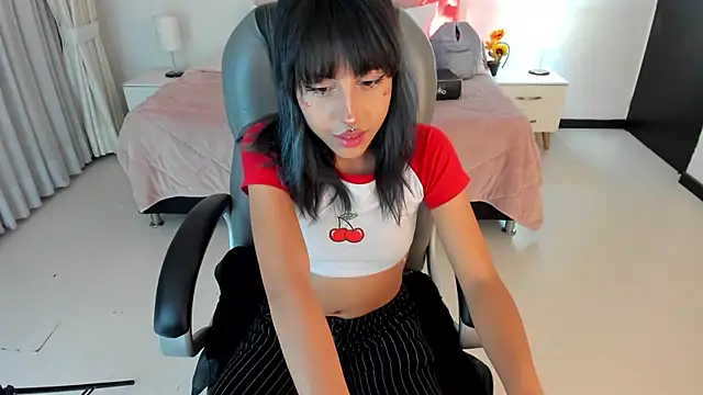 Snapshot of Kitty_Pam chatting on 13, 2, 2025 Kitty Pam online show from 13, 2, 2025