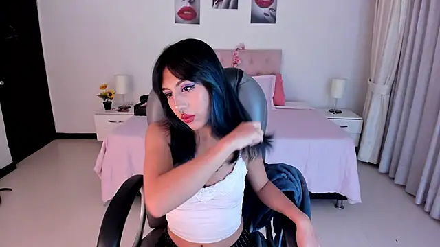 Snapshot of Kitty_Pam chatting on 8, 3, 2025 Kitty Pam online show from 8, 3, 2025