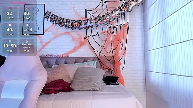 Snapshot of Kitty_Pam chatting on 26, 10, 2025 Kitty Pam online show from 26, 10, 2025