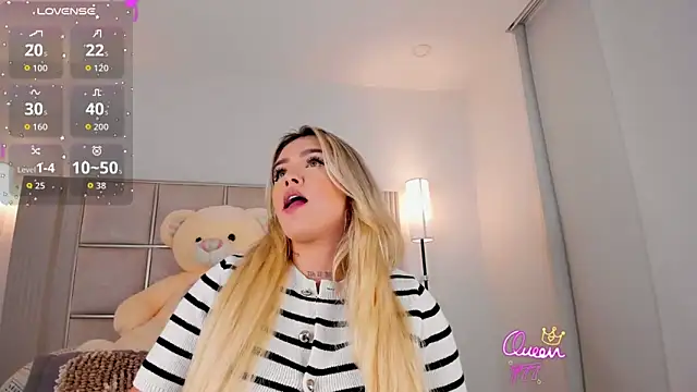 Snapshot of saraamiller_ chatting on 12, 3, 2026 saraamiller online show from 12, 3, 2026