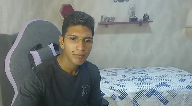 mau elixxx online show from 24, 12, 2024