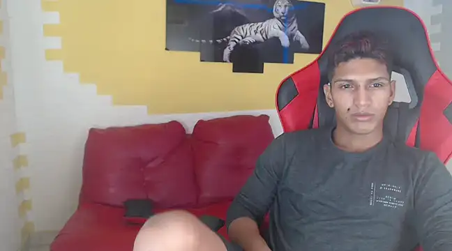 mau elixxx online show from 31, 12, 2024