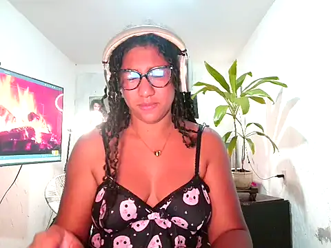 Snapshot of bellacrespalatina chatting on 9, 4, 2026 bellacrespalatina online show from 9, 4, 2026