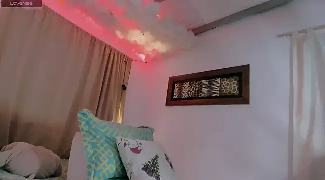 Lauu G online show from 28, 1, 2025