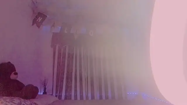 Lauu G online show from 12, 10, 2025