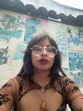 Snapshot of Jade_Zephyra chatting on 2, 5, 2026 Jade Zephyra online show from 2, 5, 2026