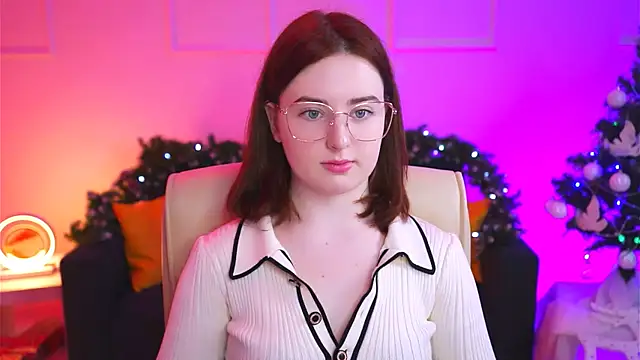 AnnTerry  online show from 31, 1, 2025