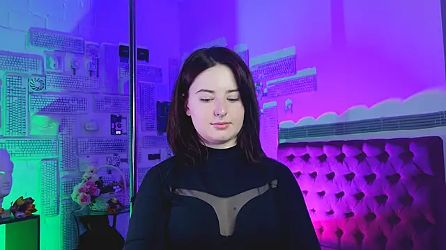 AnnTerry  online show from 18, 3, 2025