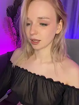 Snapshot of Eva_Millss chatting on 17, 1, 2025 Eva Millss online show from 17, 1, 2025