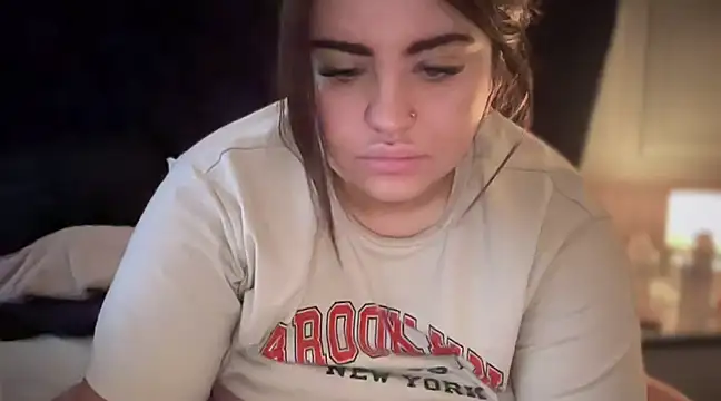 Snapshot of curvybabesx1 chatting on 14, 3, 2025 curvybabesx1 online show from 14, 3, 2025