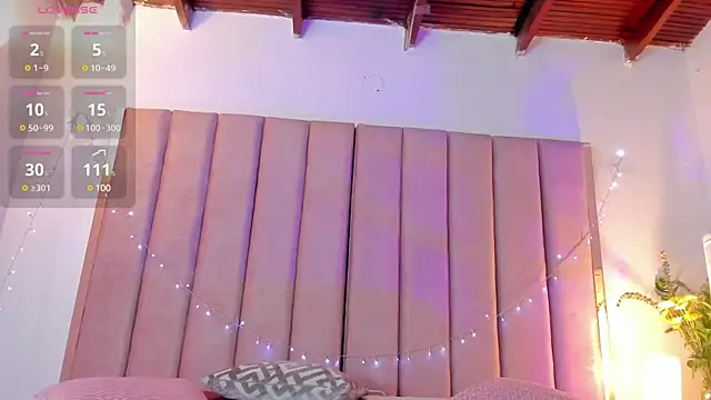 Snapshot of VICTORIA_RASH chatting on 4, 2, 2025 VICTORIA RASH online show from 4, 2, 2025