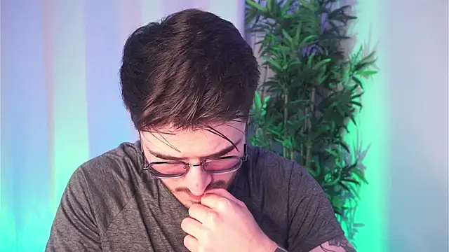 Tony Wylie online show from 9, 4, 2026