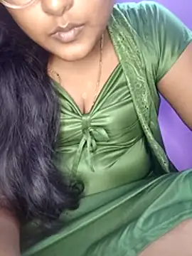 Snapshot of jasmine_janu chatting on 4, 5, 2026 jasmine janu online show from 4, 5, 2026