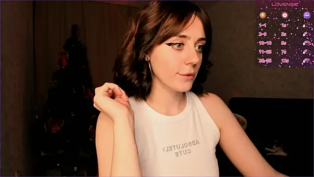 Emmi Flowers online show from 8, 12, 2024