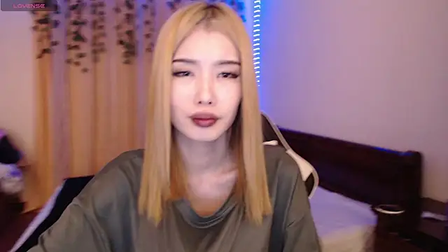 Snapshot of Velvetsky_1 chatting on 21, 1, 2025 Velvetsky 1 online show from 21, 1, 2025