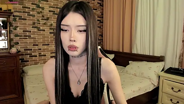 Snapshot of Velvetsky_1 chatting on 17, 11, 2025 Velvetsky 1 online show from 17, 11, 2025