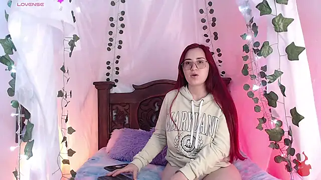 Snapshot of centaurigirl chatting on 19, 3, 2025 centaurigirl online show from 19, 3, 2025
